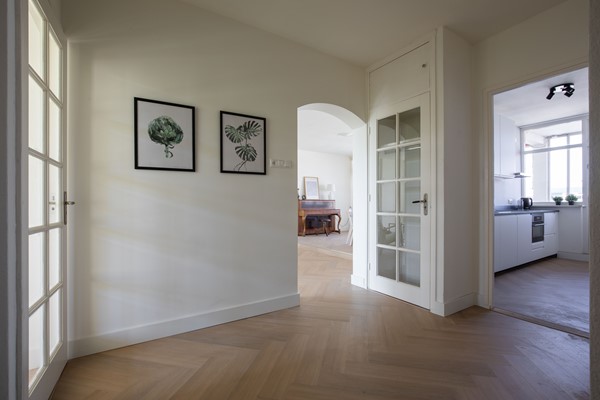 Medium property photo - Groen van Prinstererlaan 117, 2555 HM Den Haag